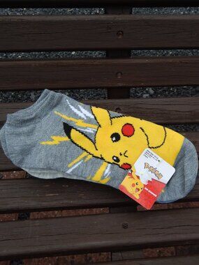 Pokemon Lot of Socks 5 Pairs - Fits ADULT Shoe Size 10-13 NEW